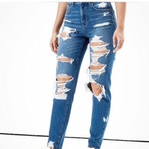 American Eagle Distressed Mom Jean